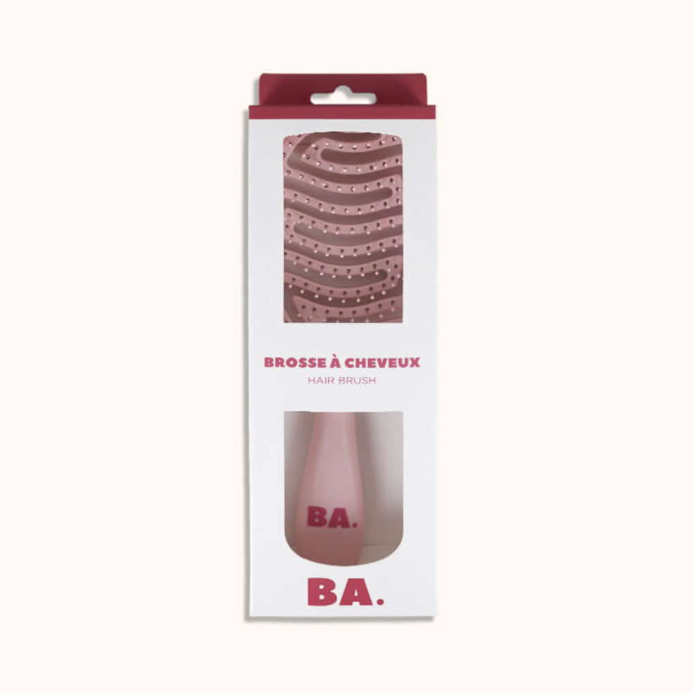 La brosse démêlante de BA rose dans son packaging