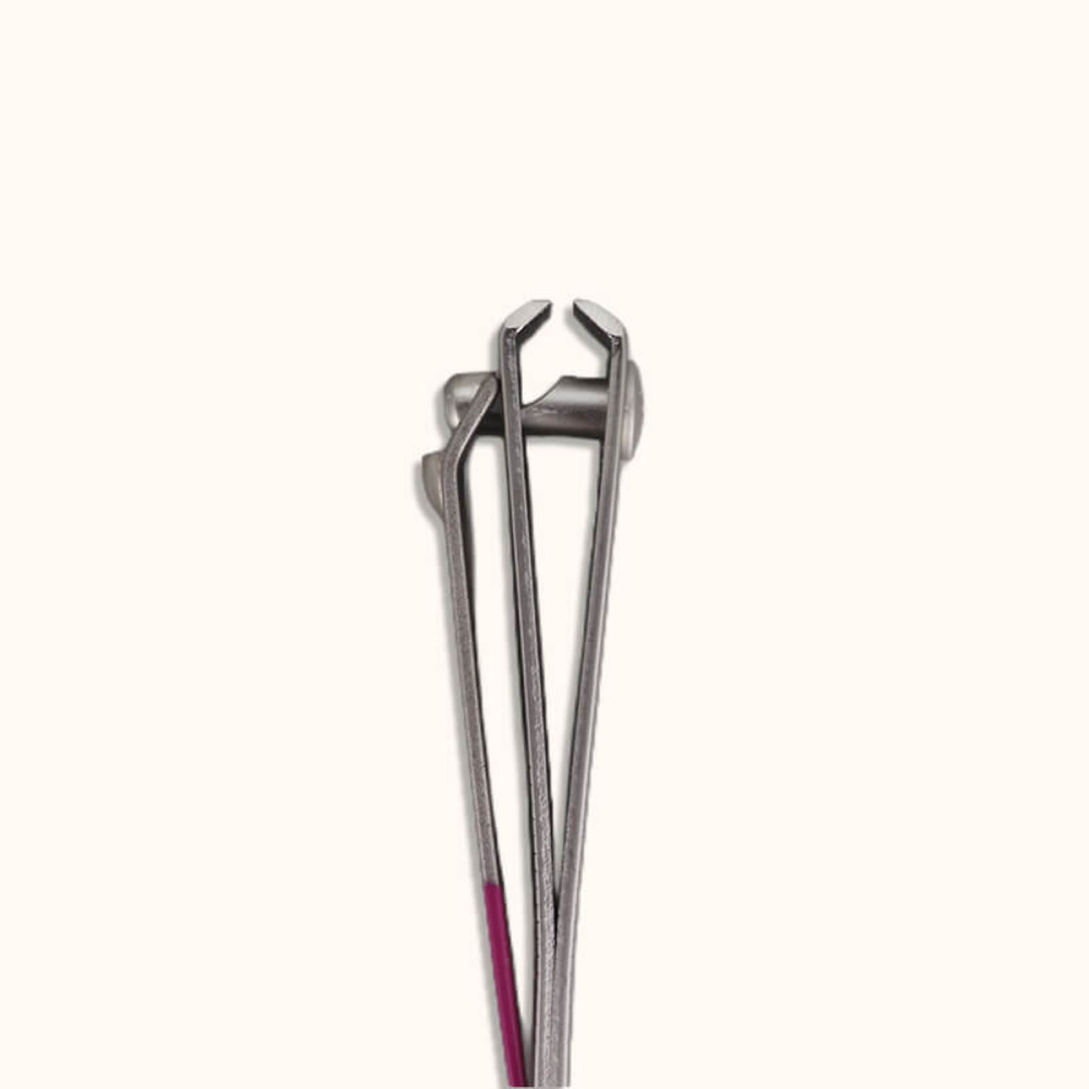 Le coupe-ongles manucure de chez BA de profil