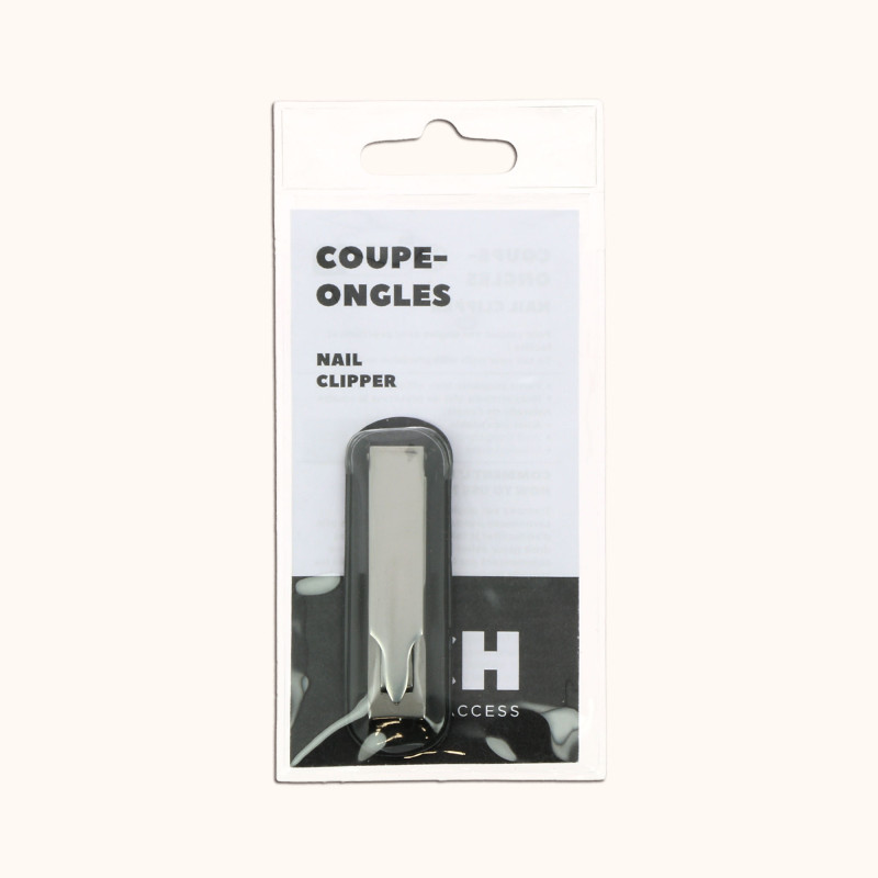 Le coupe-ongles manucure plat finition brillante BA dans son packaging BA