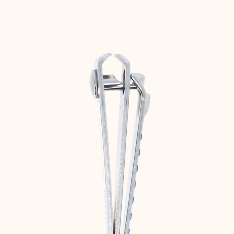Coupe ongle manucure de la collection Mer Fcode, avec le design marinière, vu de profil.