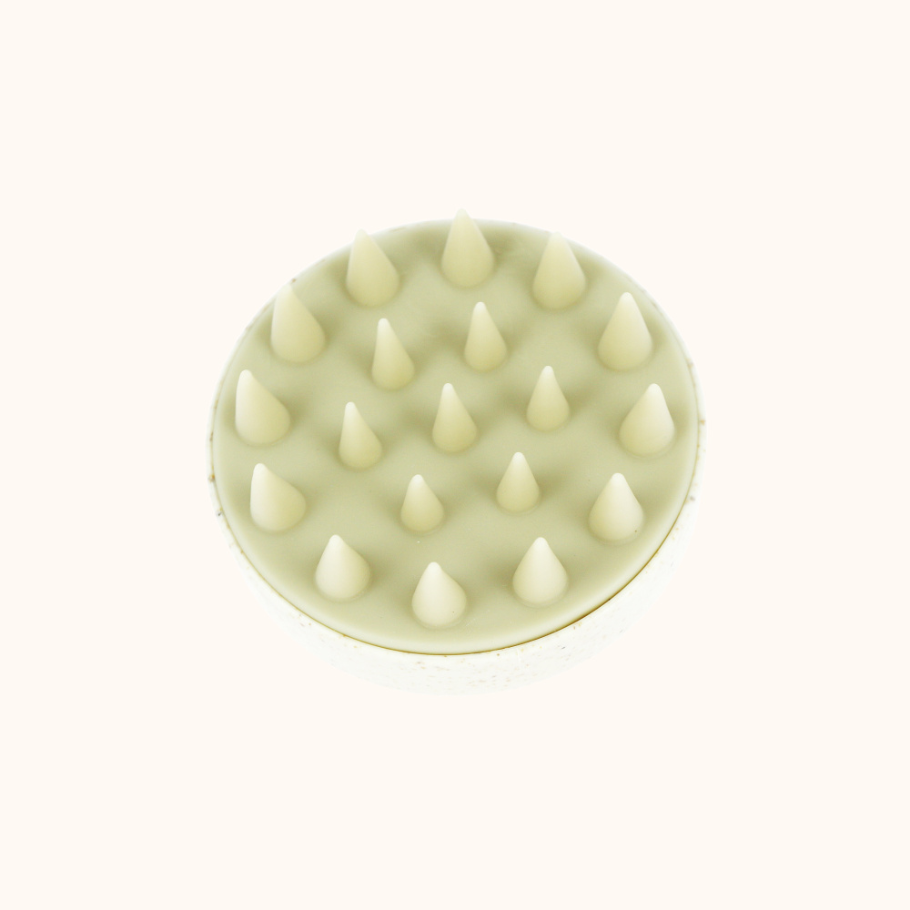Les picots de la brosse shampoing massante