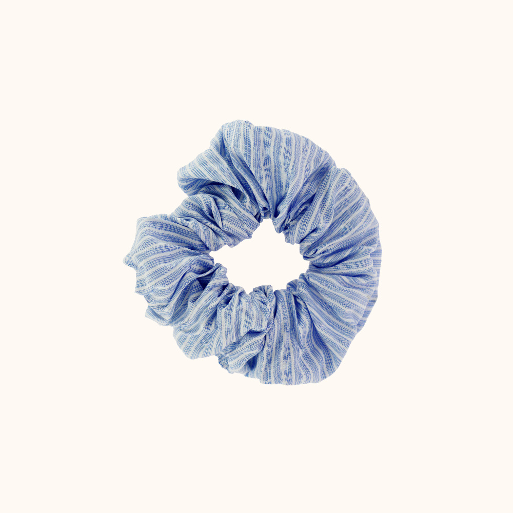 Le chouchou à rayures bleues